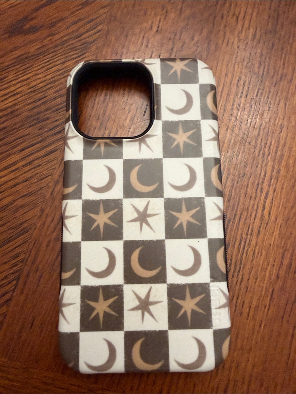 Casely I phone 13pro Moon & Star Checker Phone Case in Brown and Cream